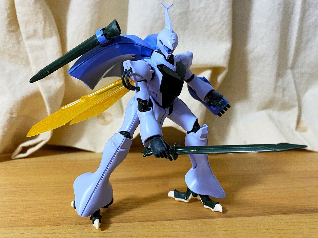 旧キットに片足を突っ込んでいるHGダンバインを作る｜nyapoona