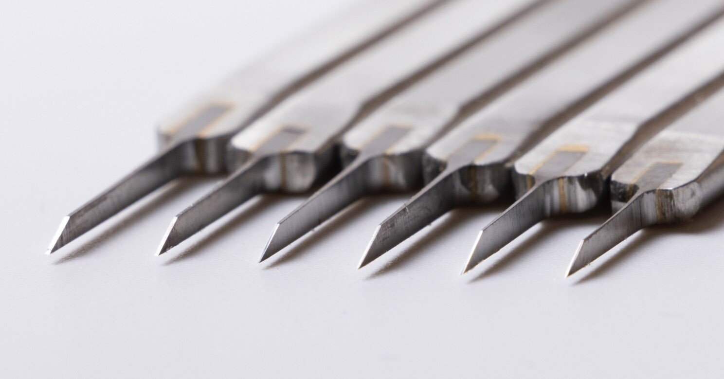 スジ彫 タガネ色々 楽天市場】P5倍!! スジボリ タガネ 7本セット ガンプラ ミニ四駆