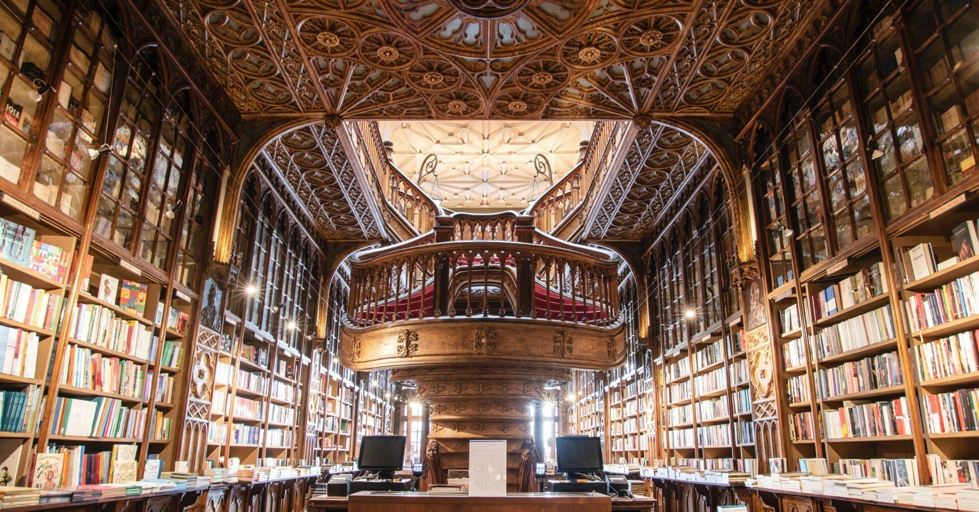 アラ還マダム、図書館司書資格取得しましたー幻の図書館長シリーズー