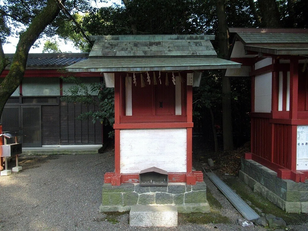7津島神社末社瀧之社