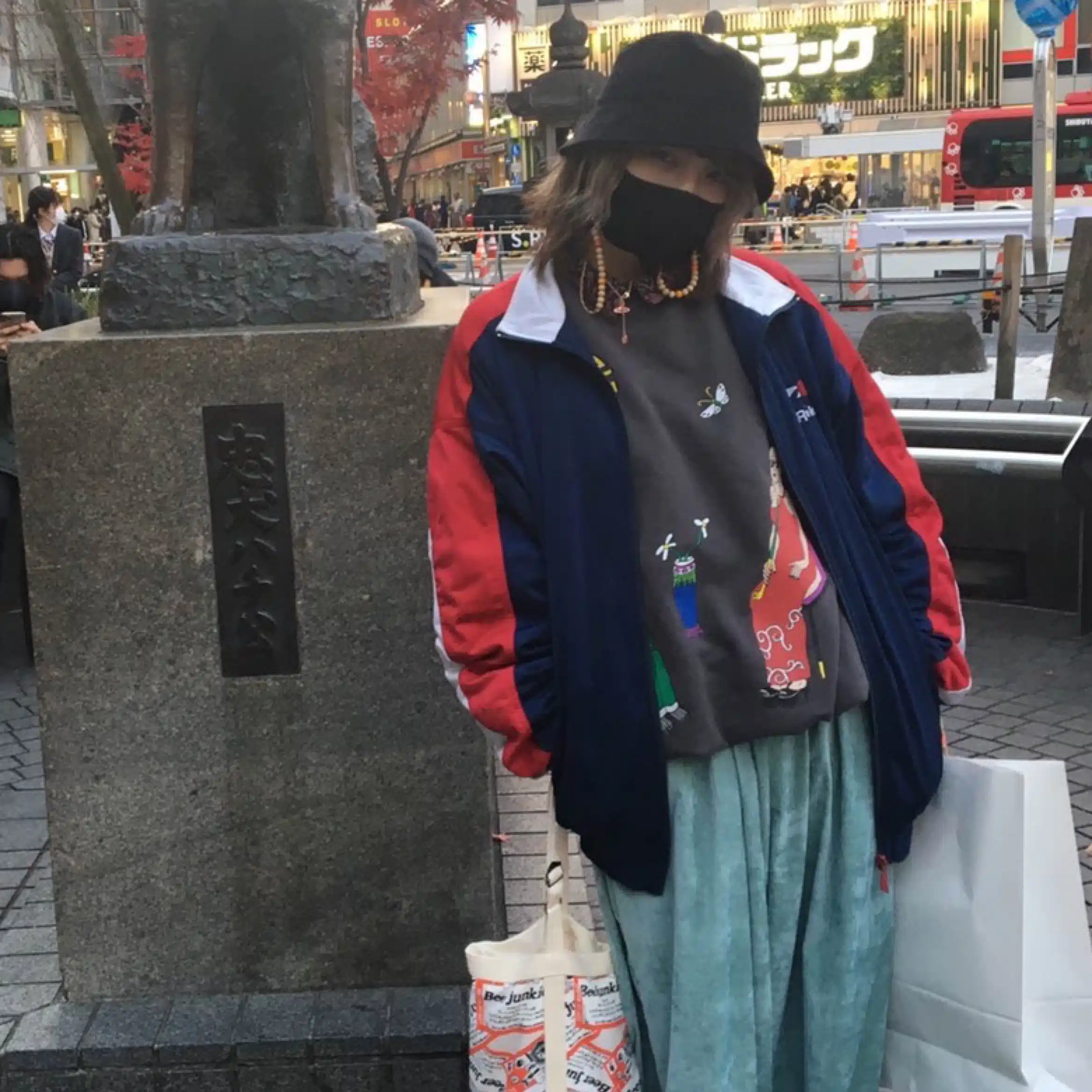 ㌧ず