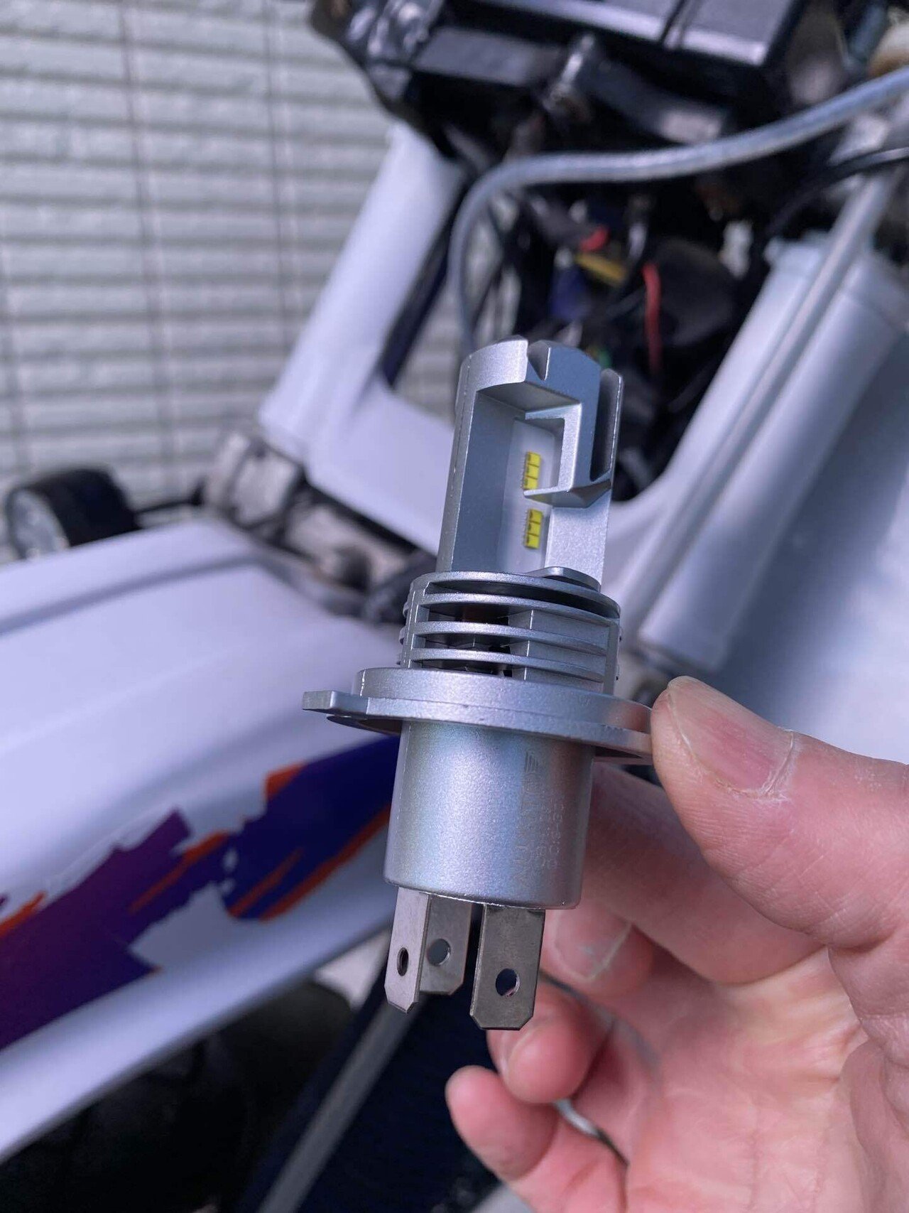 NINJA250SL ライトLED化計画〜【パート1】ヘッドライト編