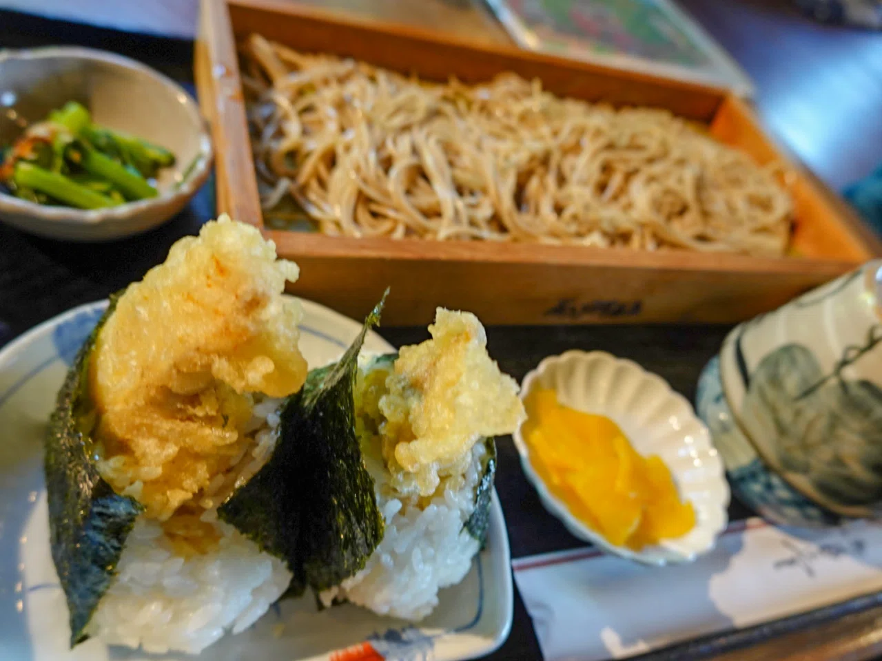 両子 河原 座