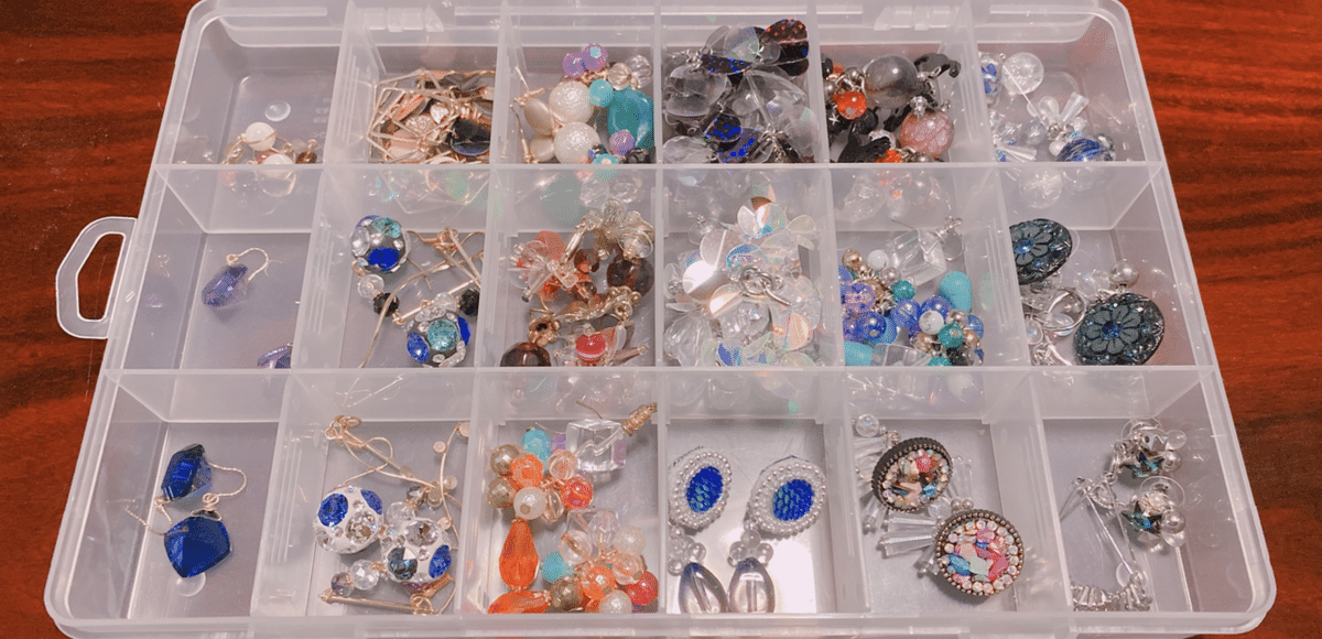 断捨離】ピアス155個とさよならした話｜朔