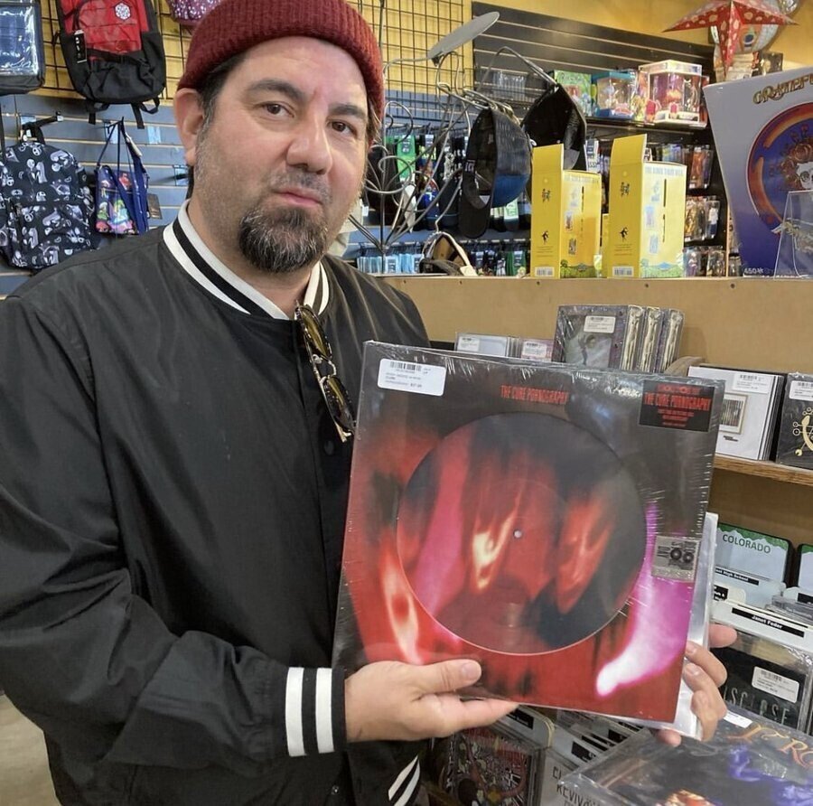 【人気盤】ポルノグラフィー / ザ・キュアー 国内初回帯付オリジナル盤！ ザ・キュアー「ポルノグラフィー」｜Vendredi