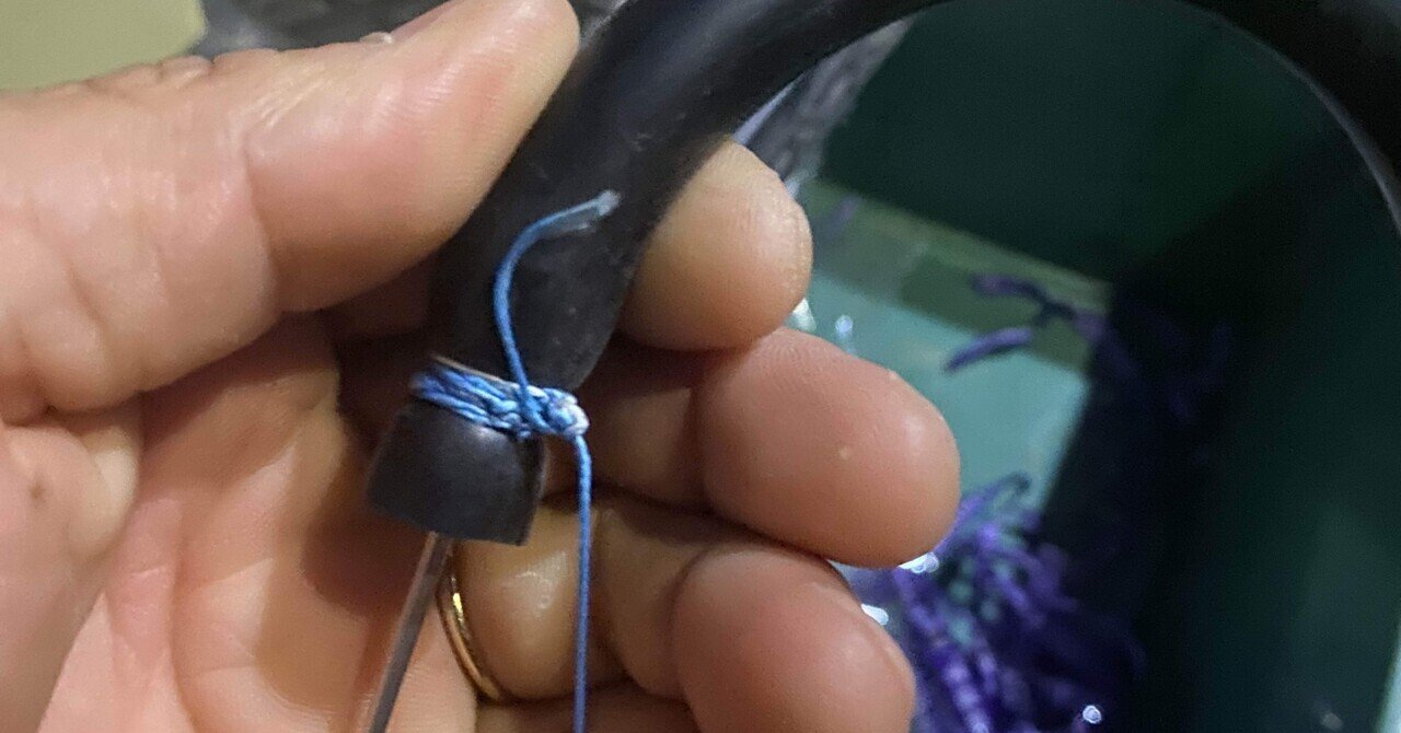 水中銃用のゴムを止める作業｜Papa_T