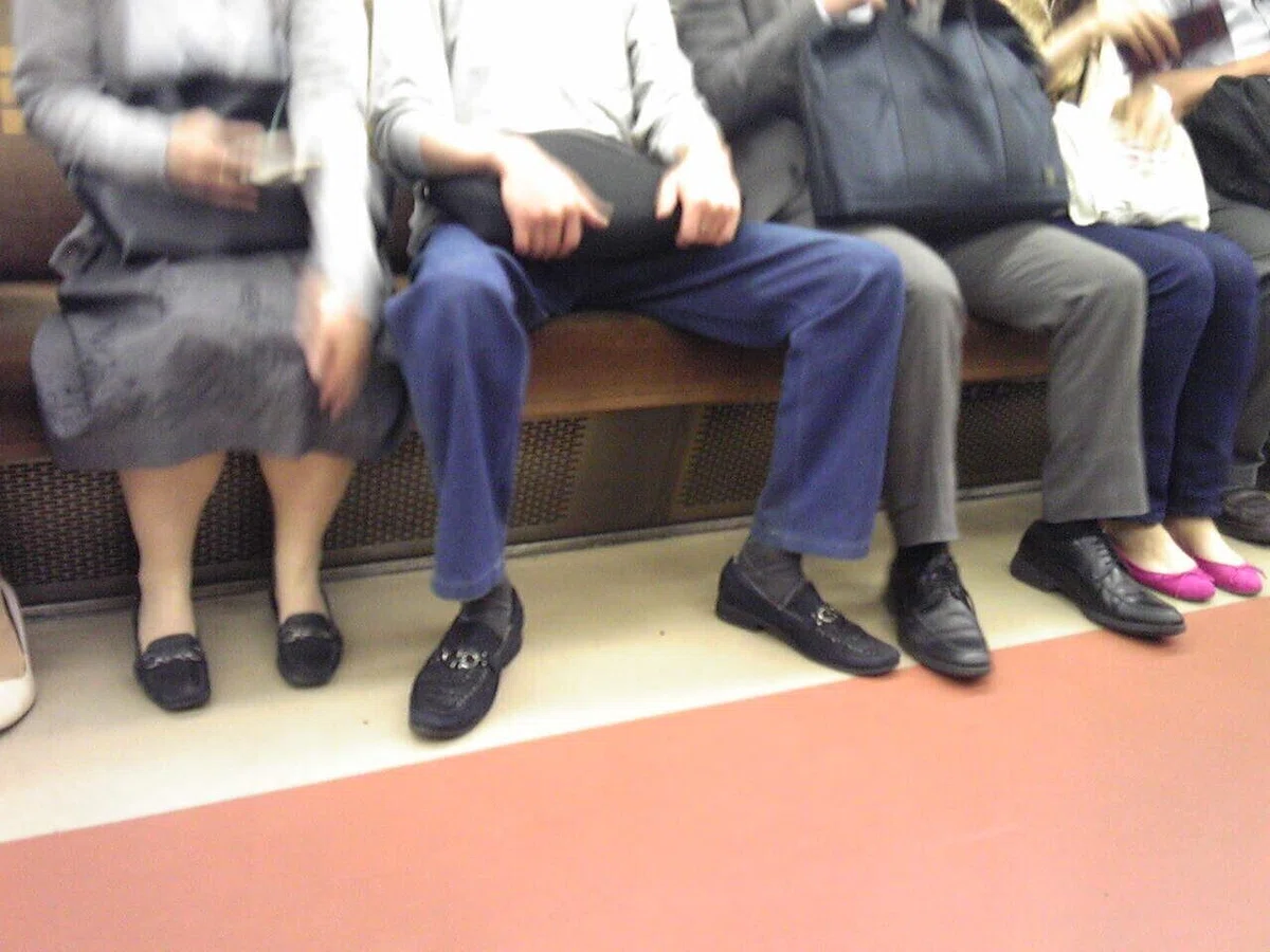 電車マナーレス８