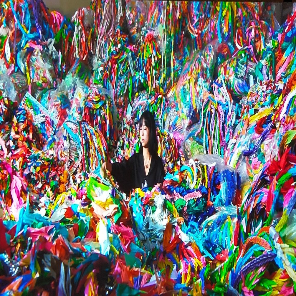 光栄松 神道の杜に立つ霊樹　スピリチュアル発泡スチロールアート　印象 シャネル・ネクサス・ホールにて、AIアートでエコロジーを考察する特別