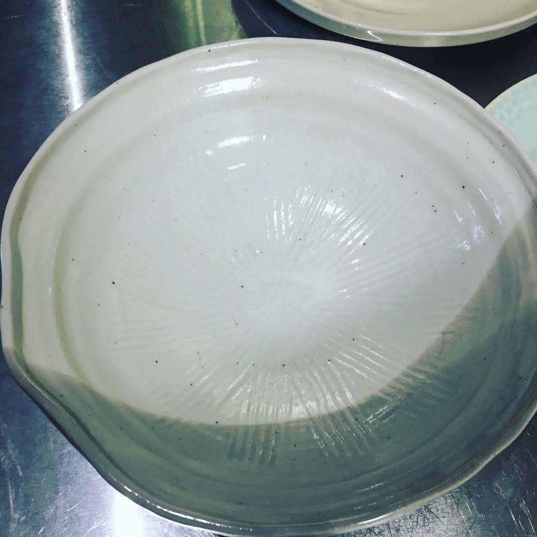 廣州窯（KWANGJUYO）の器たち｜小原 亮