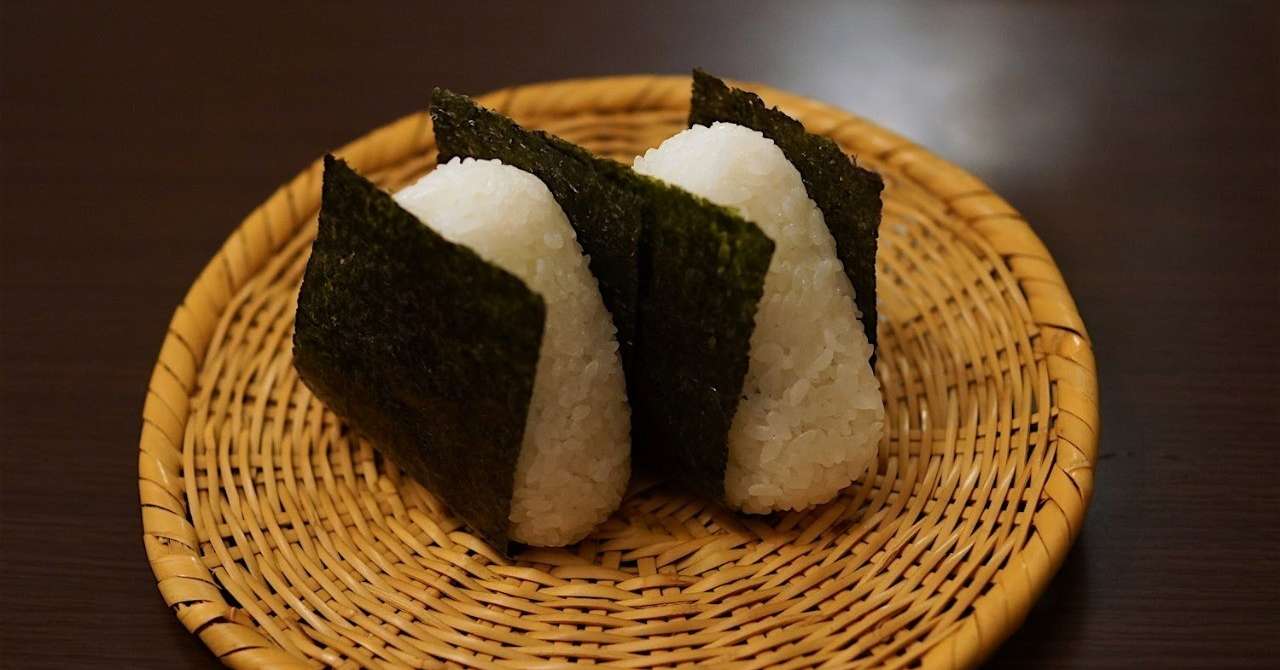 おむすびず