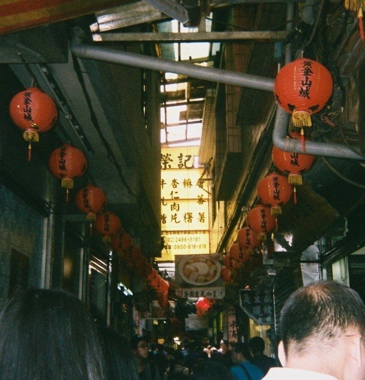 九份の商店街