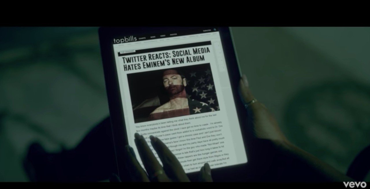 和訳 全方位に向けて反撃の狼煙をあげまくるエミネムのラップを解読する Eminem Fall 洋楽ラップを10倍楽しむノート Note