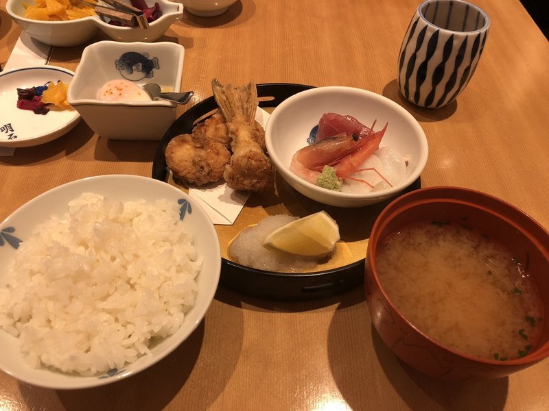 昼からふぐ とお刺身の高級セットが食べられる ただし 9月21日まで 明石 新宿三丁目 西野サシミ Note 昼からふぐ とお刺身の高級セットが食べられる ただし 9月21日まで 明石 新宿三丁目 西野サシミ Note