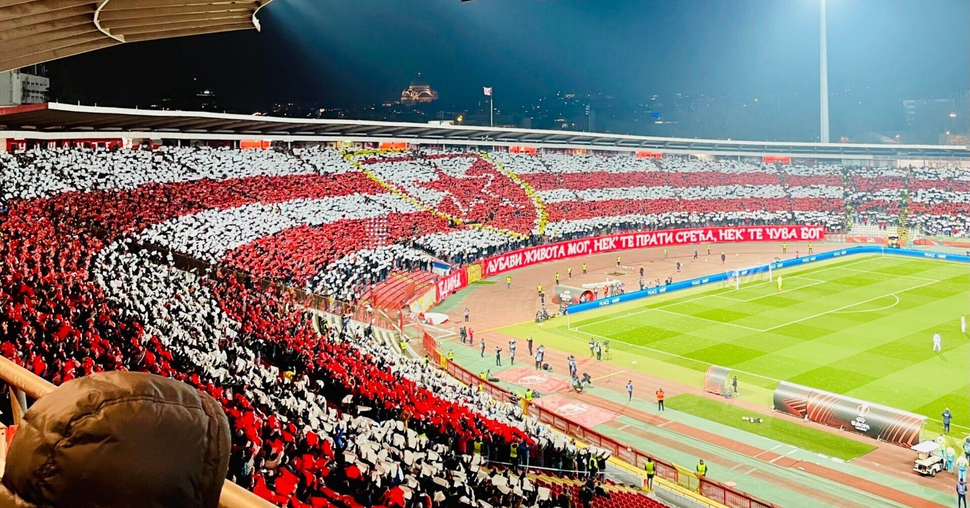 うちのスタジアムでイス壊して投げないでもらえますか レッドスター ベオグラードvsレンジャーズ Mikiko Ishikawa 石川美紀子 Note うちのスタジアムでイス壊して投げないでもらえますか レッドスター ベオグラードvsレンジャーズ Mikiko Ishikawa 石川美紀子 Note