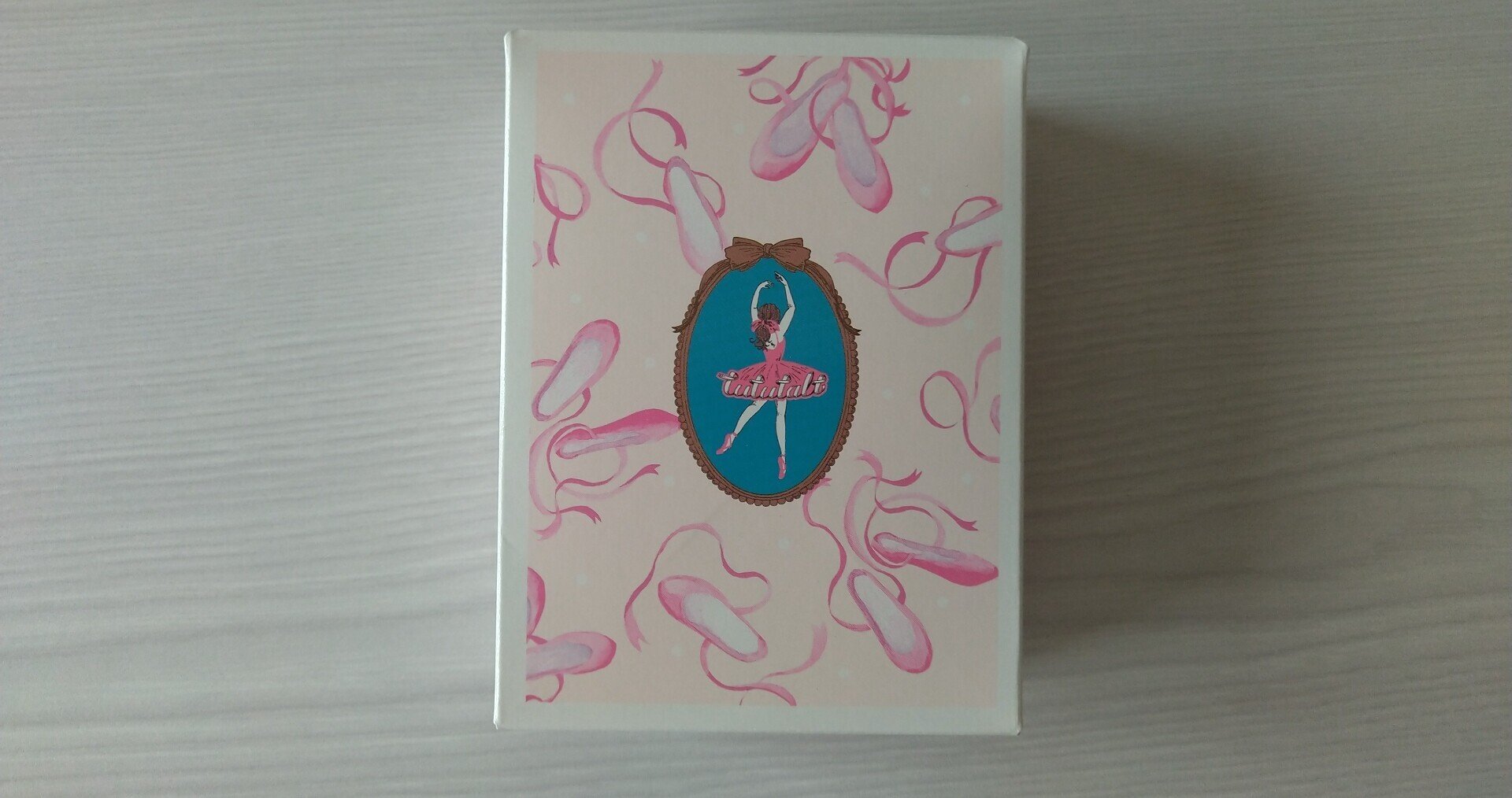 合*い様 バレリーナ Amazon.co.jp: XDDDX 赤いバレエポイントシューズサテンバレリーナ