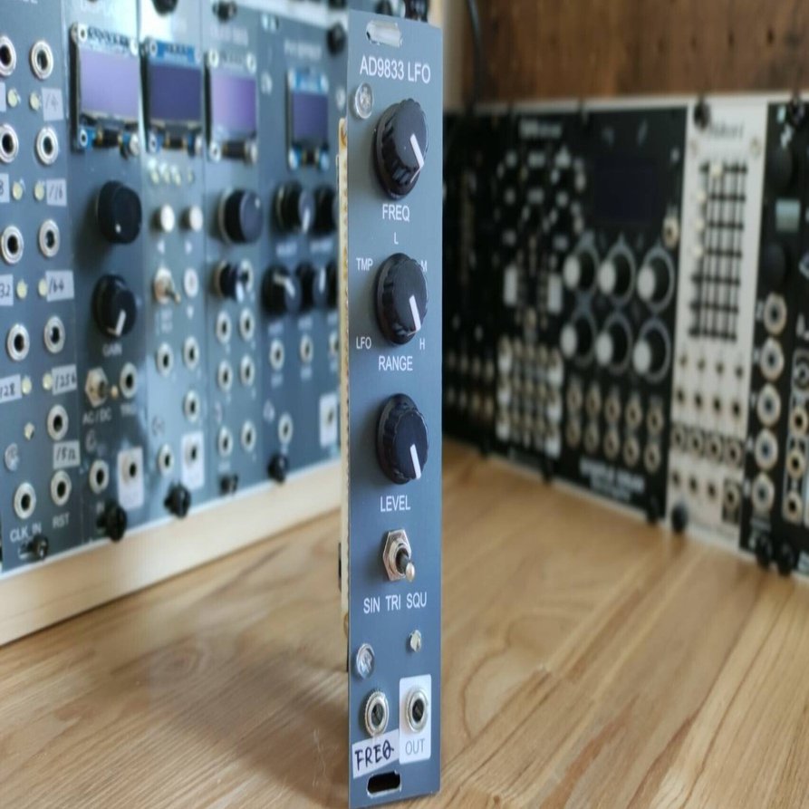 $7 LFO/VCO rebuild with AD9833-DIY Eurorack Modular Synthesizer