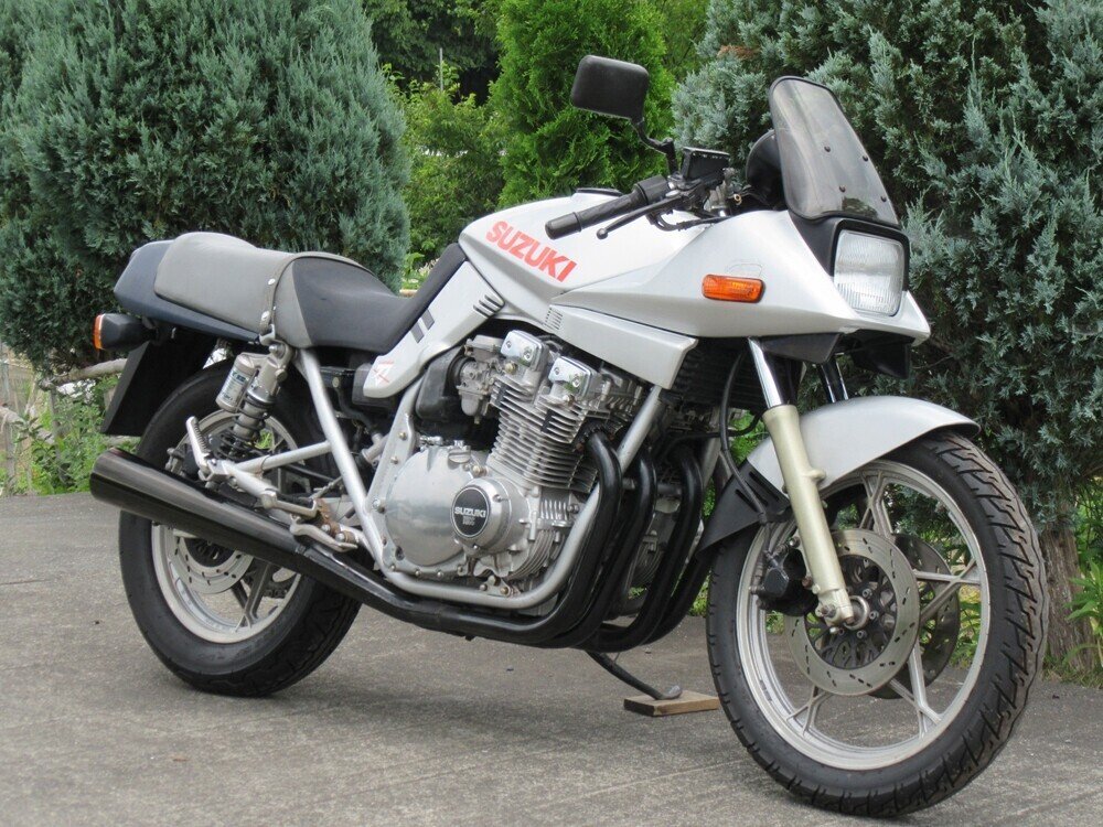 販売車両GSX1100Sカタナです｜タサキチューニング