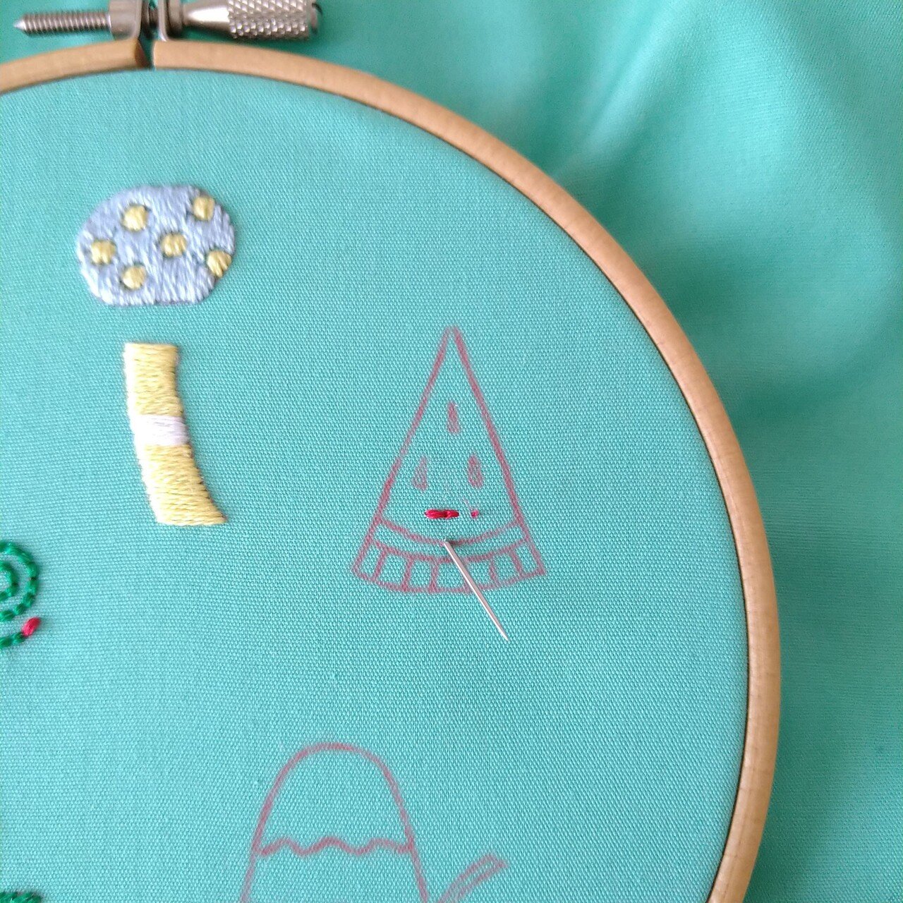 夏の思い出の刺繍枠キットを作ろう🎐 ステップ33 〜スイカの刺繍