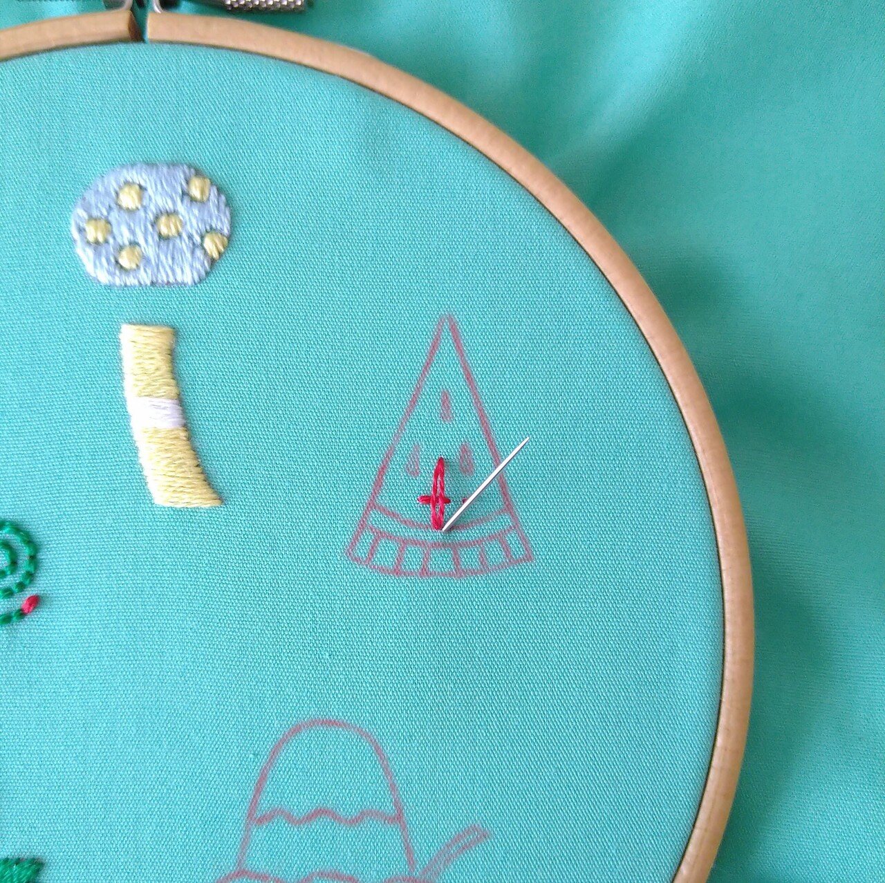 夏の思い出の刺繍枠キットを作ろう🎐 ステップ33 〜スイカの刺繍