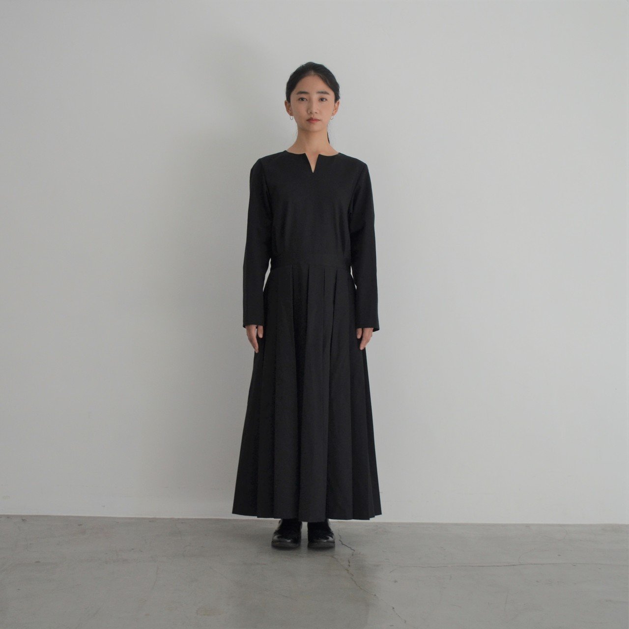 9/25販売開始] THE DRESS #02 [美しきボックスプリーツ、襲来]｜マール  