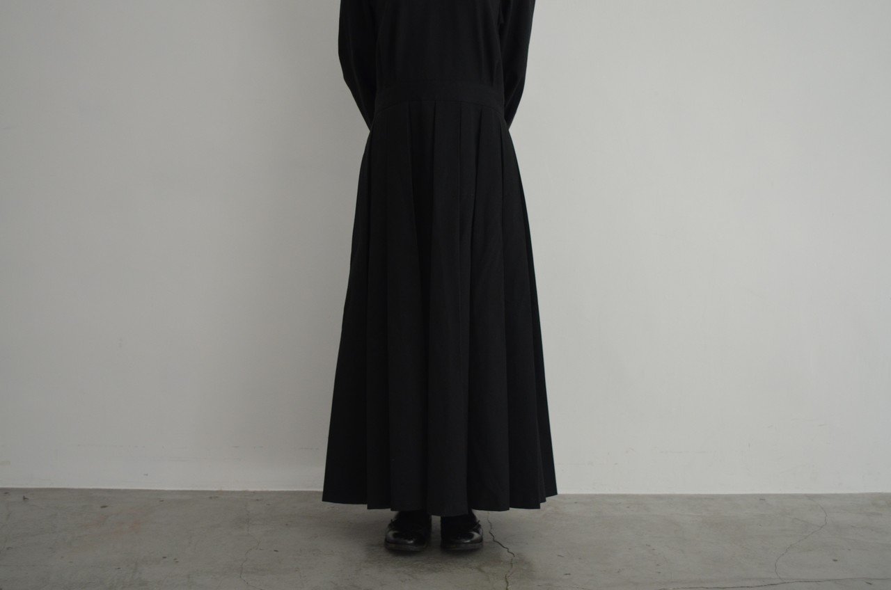 9/25販売開始] THE DRESS #02 [美しきボックスプリーツ、襲来]｜マール