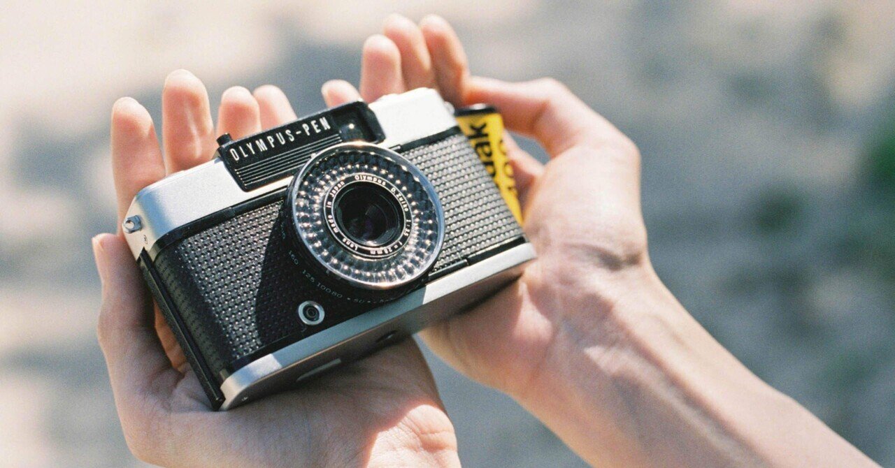 olympus pen ee3 ハーフカメラ（ハーフサイズカメラって知ってる