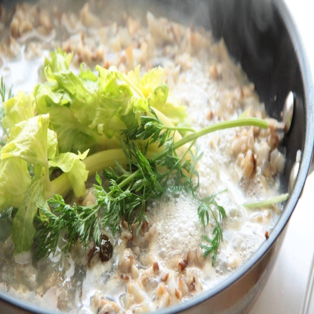 万能な魚介フレンチソースは食卓に華を添えてくれる美味しさ