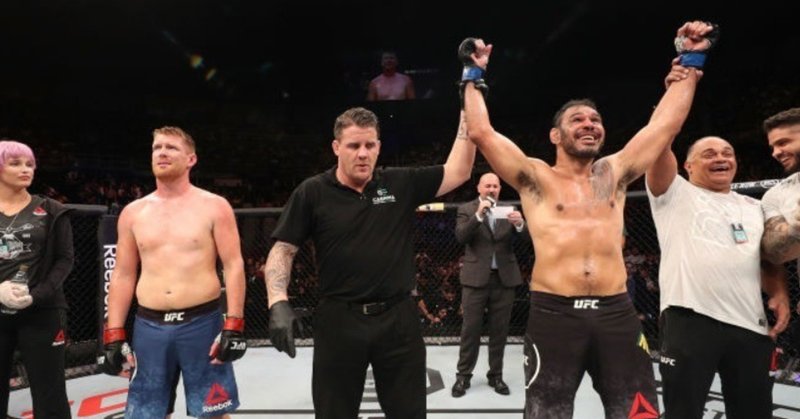 Ufc アントニオ ホジェリオ ノゲイラが2年4カ月ぶり勝利 前戦では皆が引退について聞いてきた チアゴ サントスが地元でスクランブル出場のアンダースを撃破 アレックス オリベイラが3連勝 リビア ゴング格闘技 Note