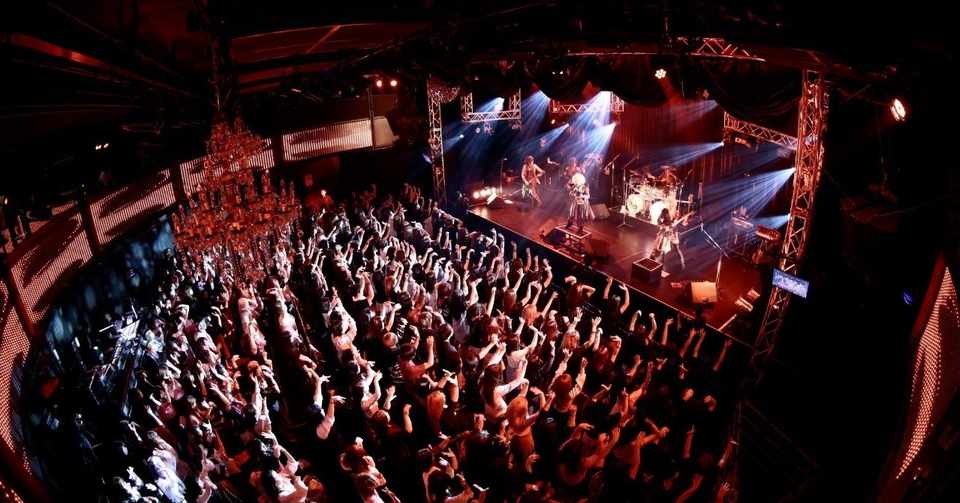 アラフォーからのヴィジュアル系6 ライブに行こう おうちに帰って首を温めるまでがライブです Ebitama Note