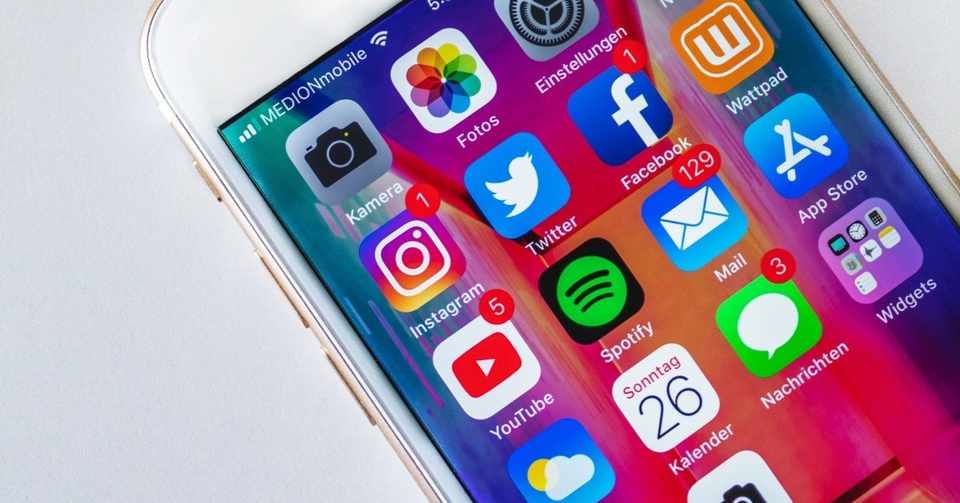 企業がやる Instagram がたいていダサくなる理由 遠藤 結万 Note
