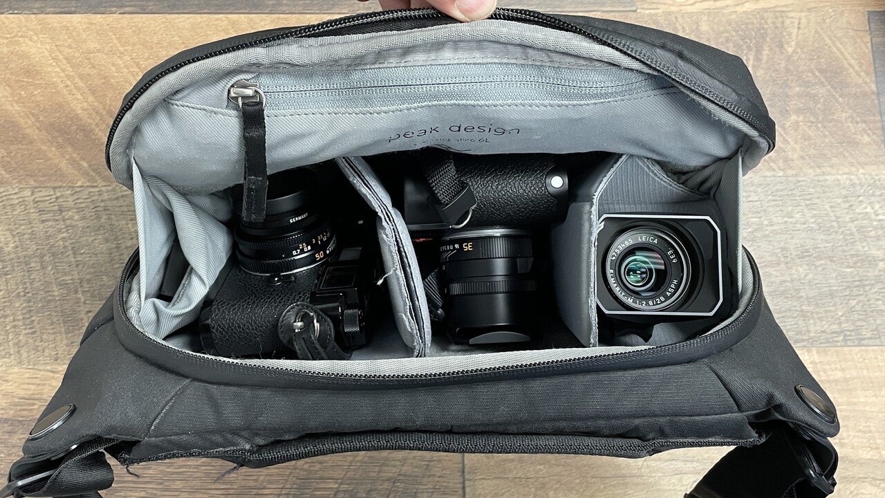 Everyday Sling 6L V2を約2年間、ほぼ毎日使った感想(かばんの Everyday Sling 6L V2を約2年間、ほぼ毎日使った感想(かばんの