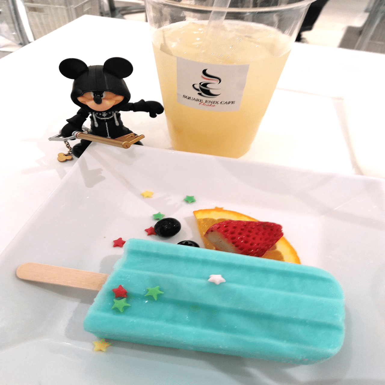 キングダムハーツ スクエニカフェ アルトニア 限定 パーカー ソラ