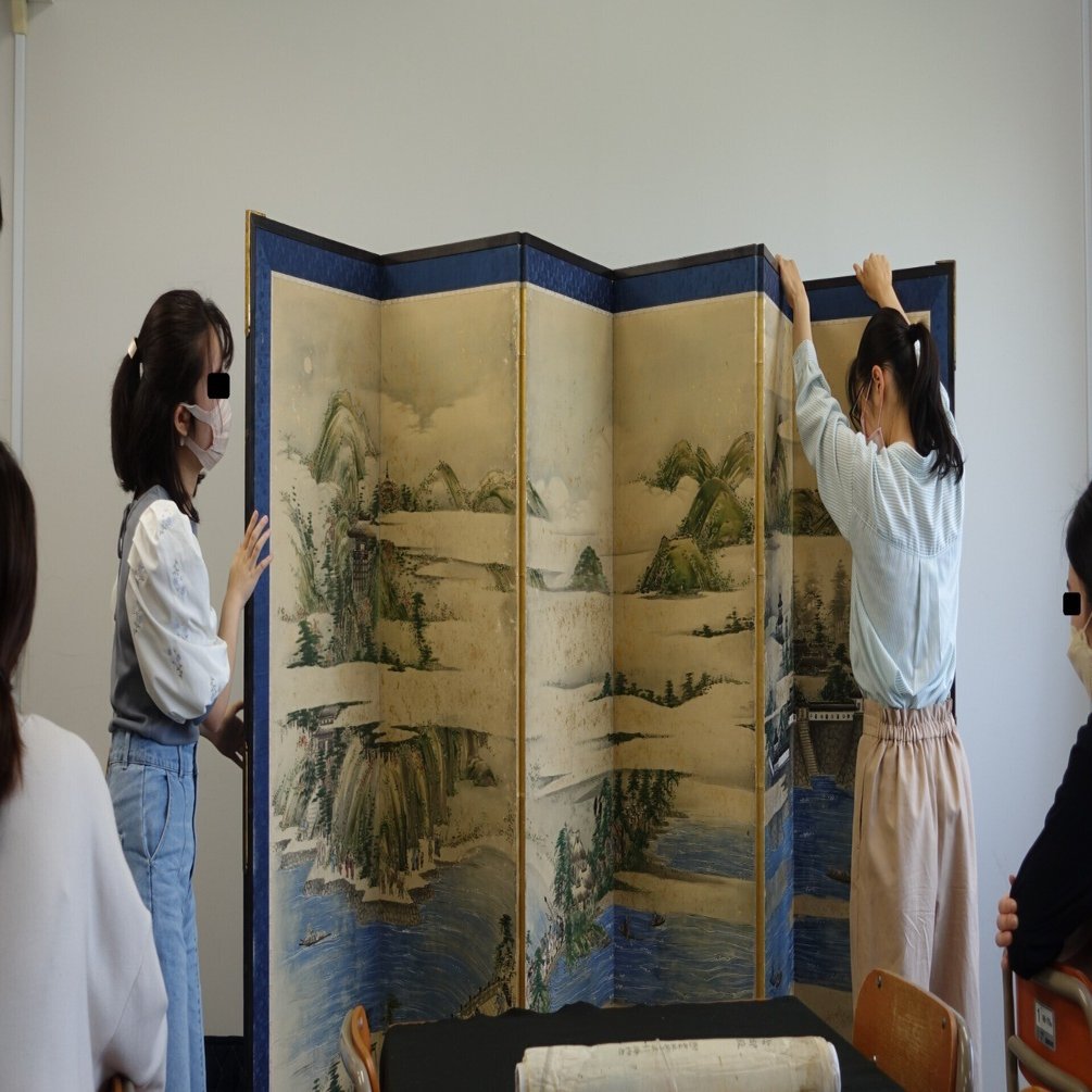 授業紹介】実習・屏風編｜こちら杉本〈古美術〉研究室