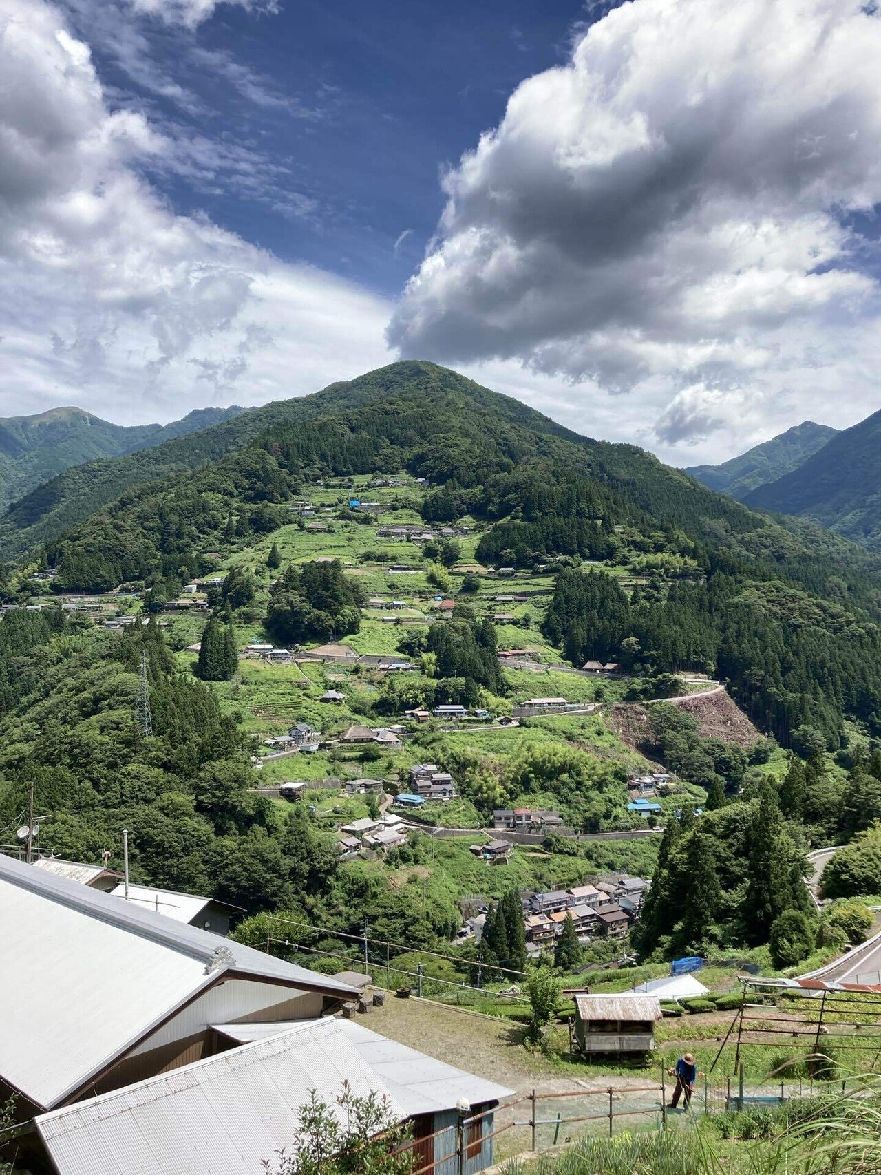 一棟貸し切りの茅葺き民家 “桃源郷祖谷の山里”に宿泊｜三谷健太🌏し
