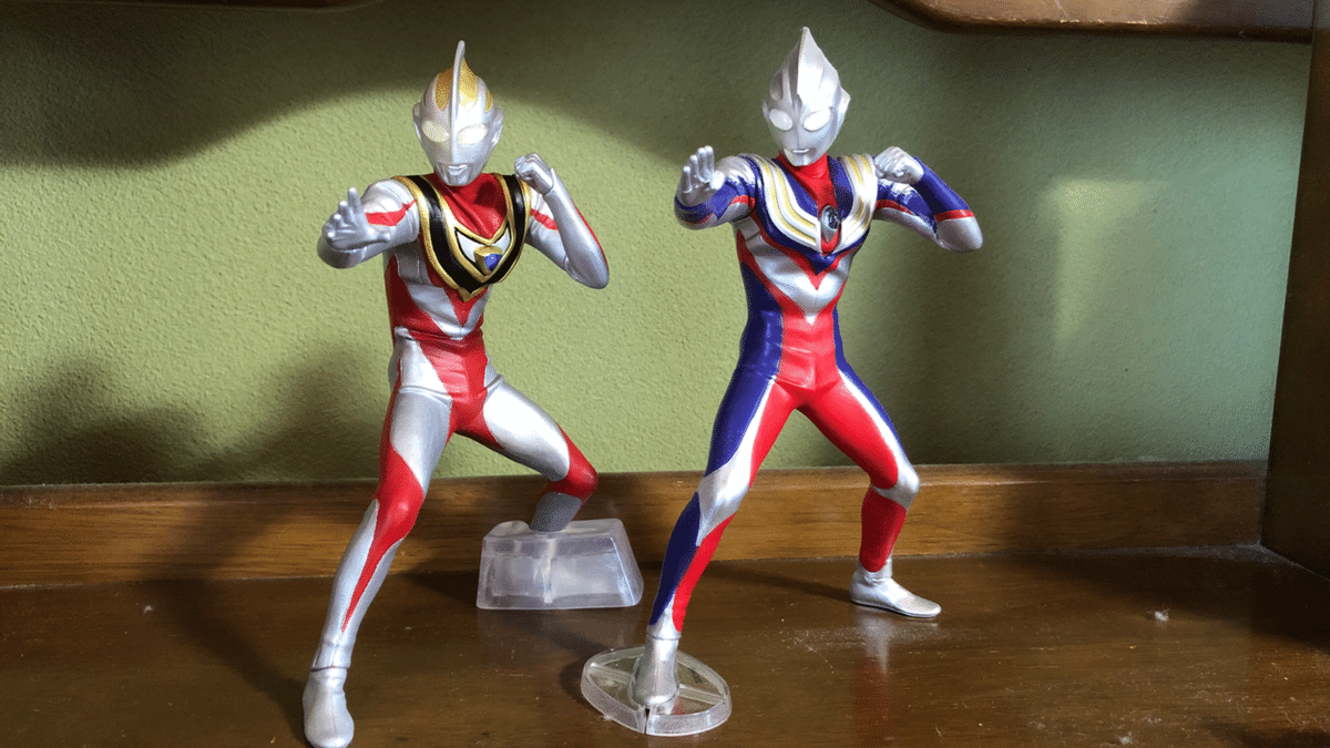 ウルトラマンガイア 英雄勇像 フィギュア V1 V2 ウルトラマンガイア 英雄勇像 ウルトラマンガイア（V1・V2