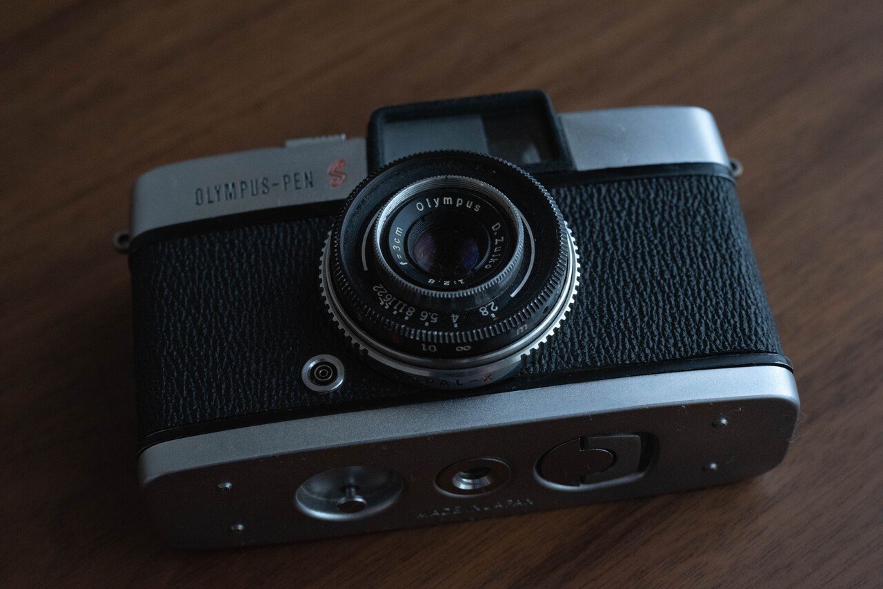 輪郭のない幸せをハーフカメラで｜りょーかい