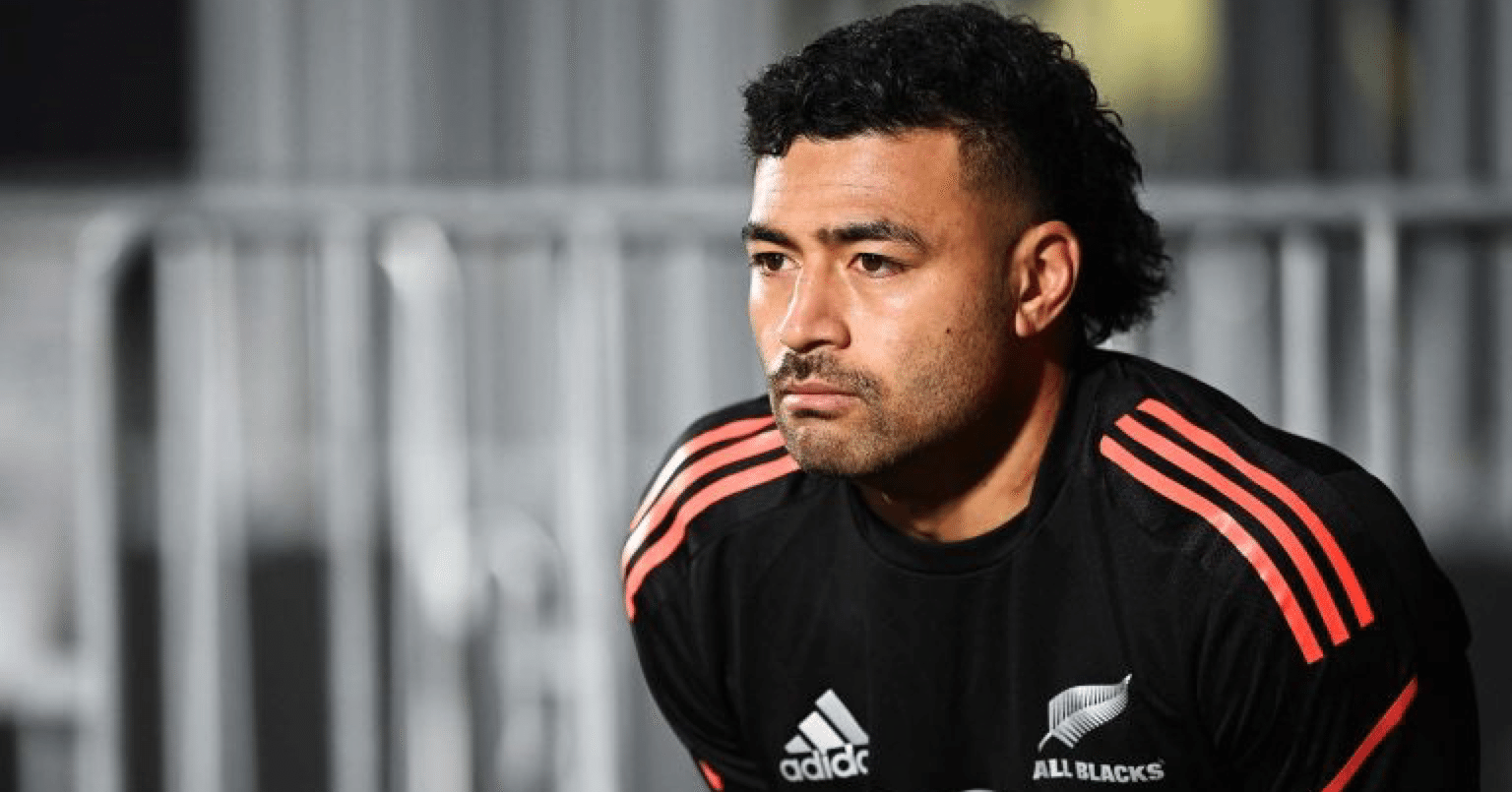 オールブラックスのスター、リッチー・モウンガは日本のトップクラブに