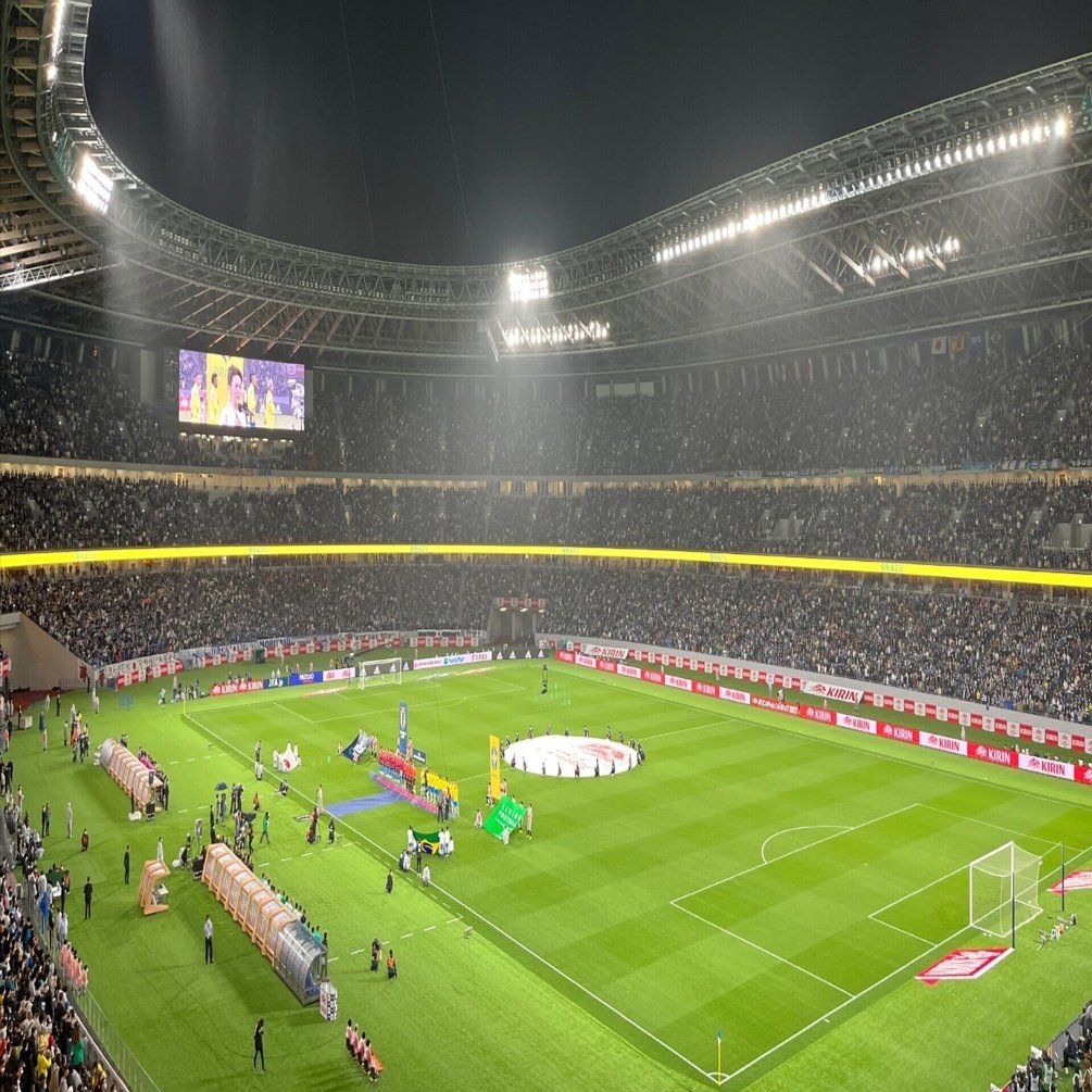 久しぶりのサッカー日本代表ブラジル戦観戦 新しい国立競技場は最高だった 中目黒土産店 Note