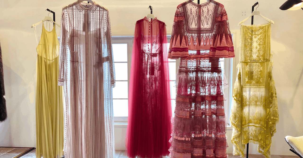 vintageヴィンテージVALENTINO缶バッジarchiveヴァレンティノ vintageヴィンテージVALENTINO缶バッジarchiveヴァレンティノ