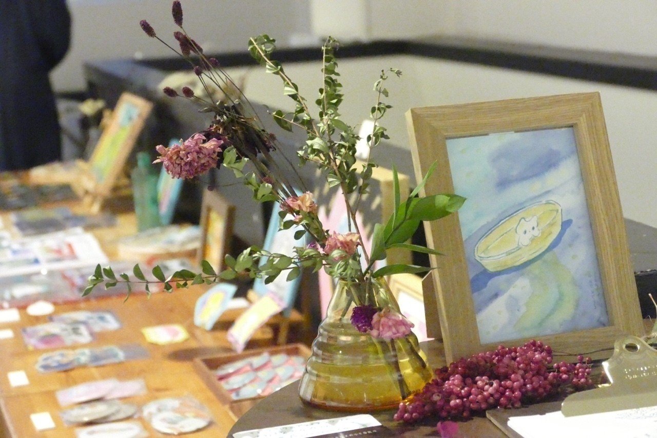 ザイゼンワカコ個展 B面の向こう側 吉祥寺 にじ画廊 窓 雑記 Note