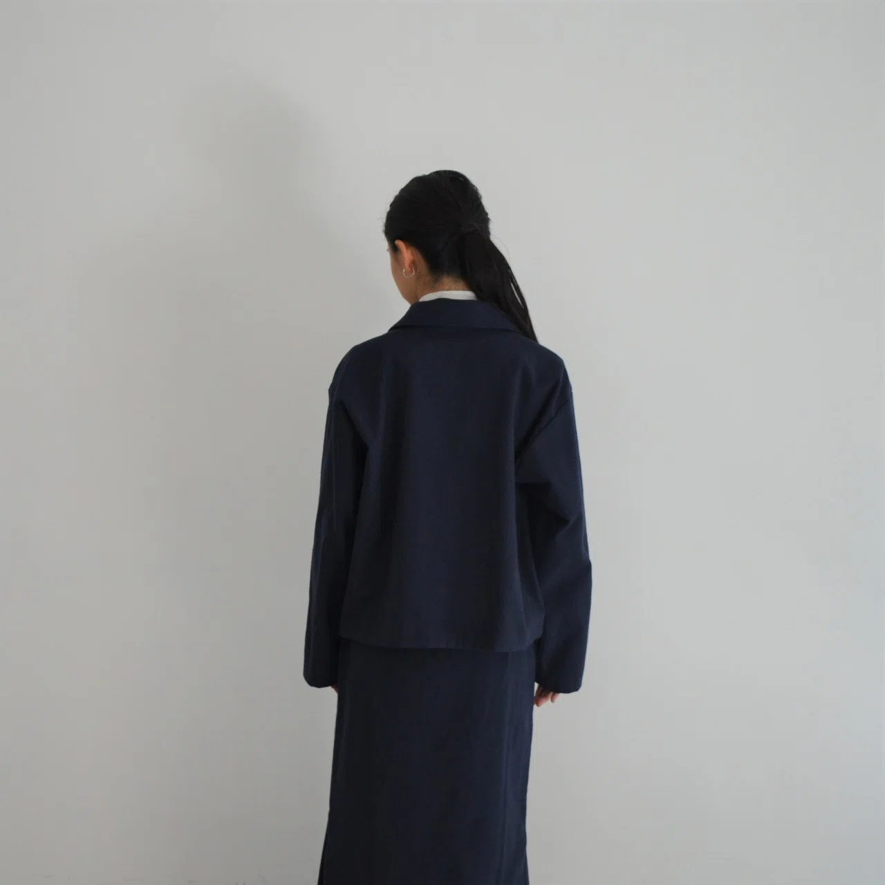 こういう雰囲気のジャケットって、というかもはやセットアップって 