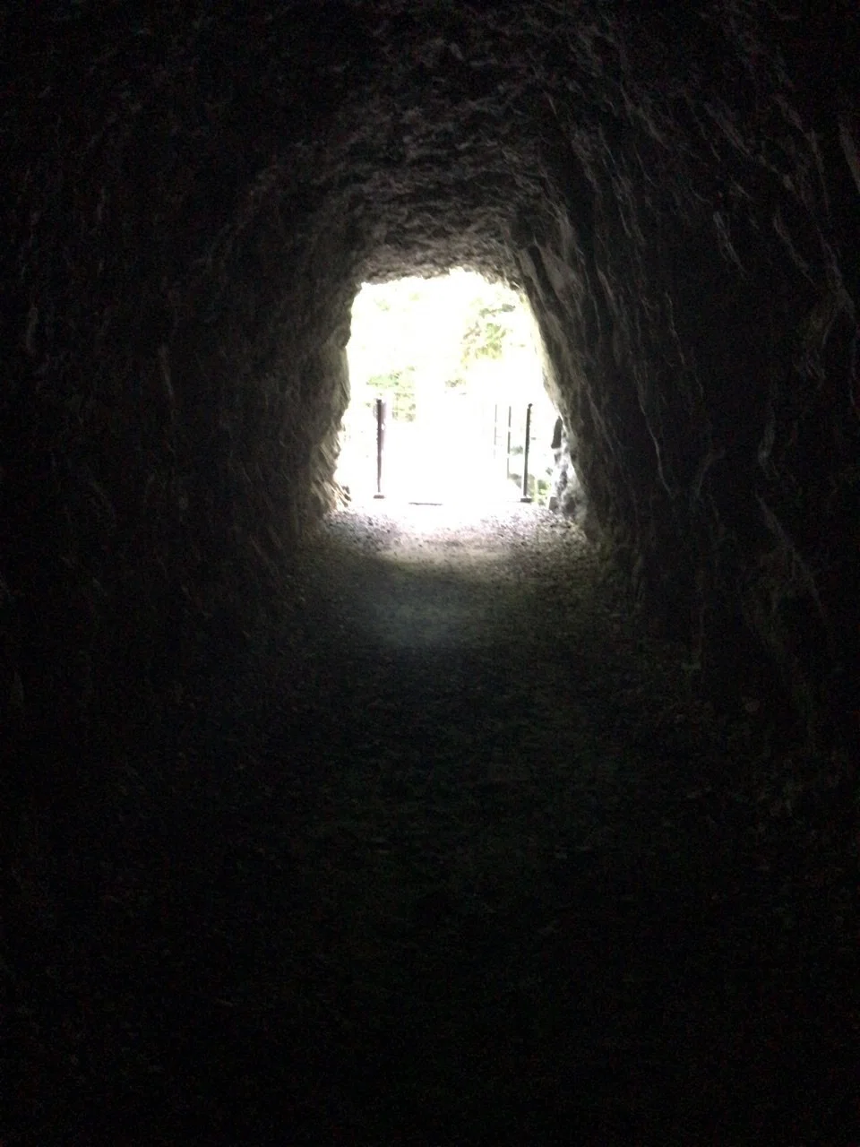 18 10 3 トンネル Hikari Yumesaki Note