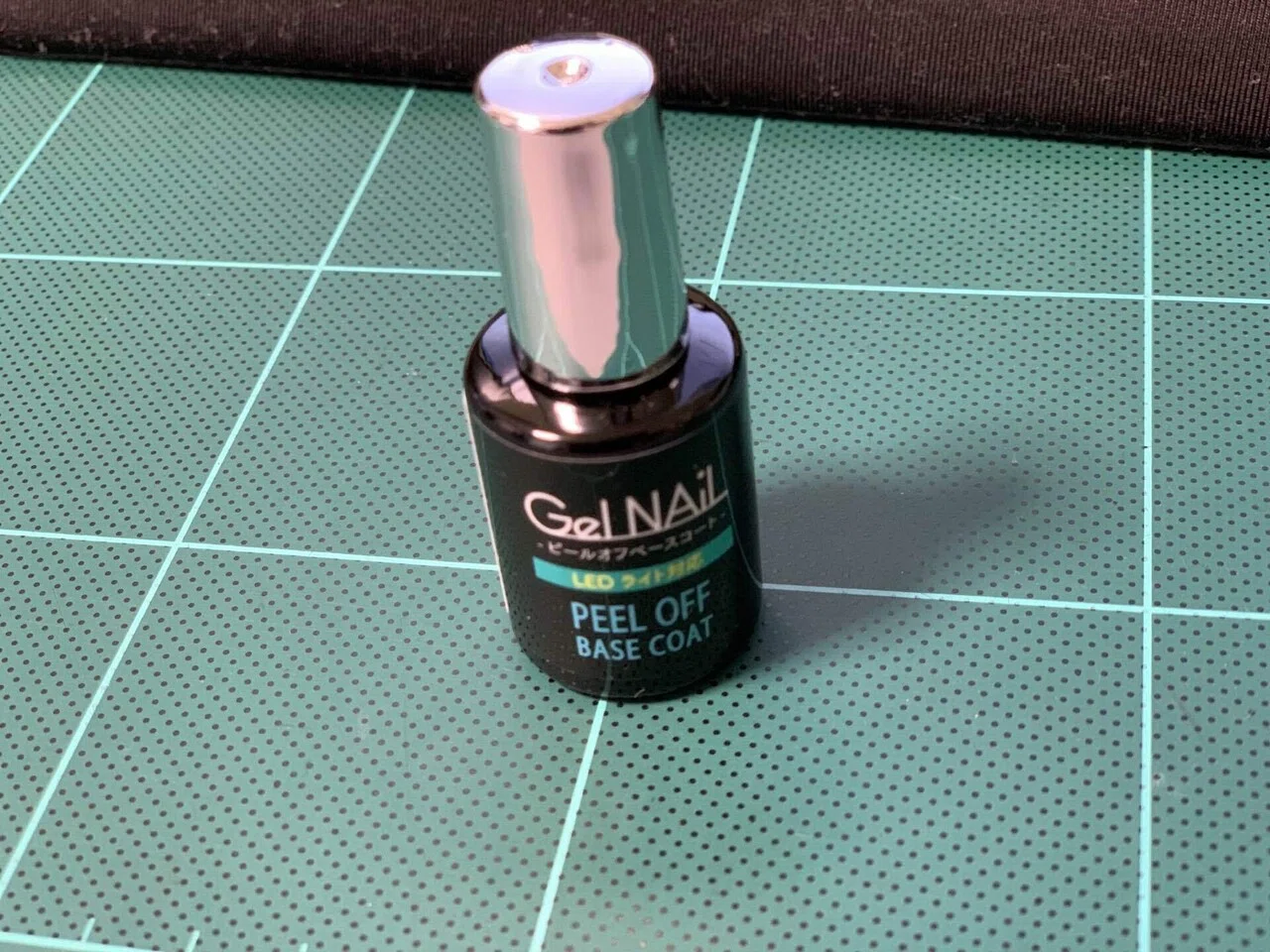 Seria Daiso １００均セリアでピールオフジェルネイルを不器用なりにやってみる ちぃ Note