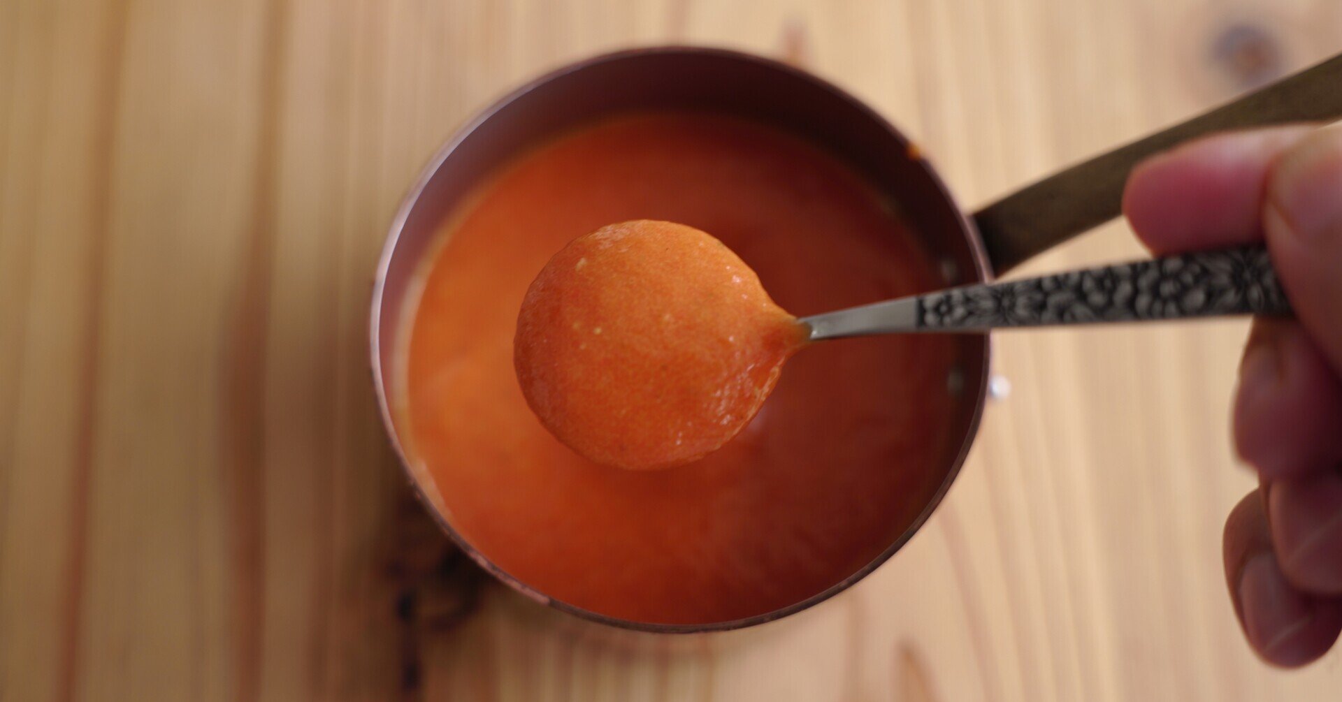 焼きトマトソースの作り方 樋口直哉 Travelingfoodlab Note 焼きトマトソースの作り方 樋口直哉 Travelingfoodlab Note