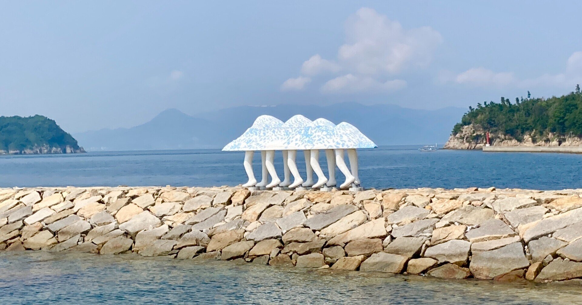 高松の旅（2）男木島・女木島でアート巡り｜中村洋太