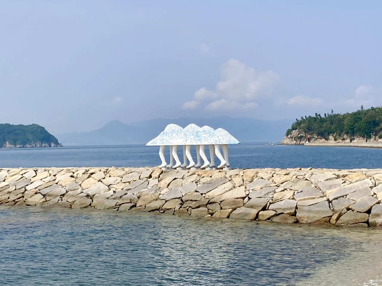 高松の旅（2）男木島・女木島でアート巡り｜中村洋太