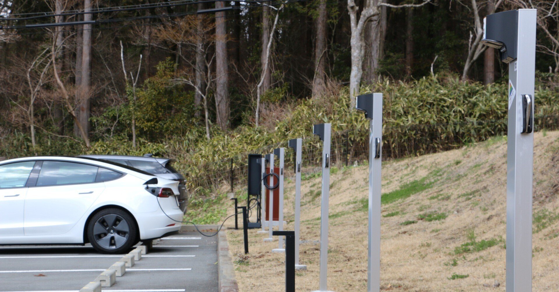 Faq マンションやオフィスビル 事業所にev充電用0vコンセント導入 Wecharge ウィーチャージ Powered By ユビ電 Note