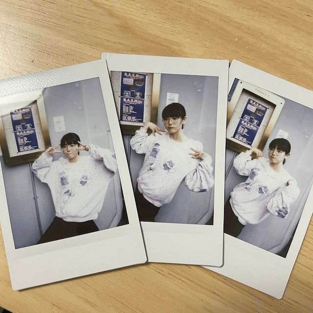 6月のチェキ 廻環美 Note 6月のチェキ 廻環美 Note