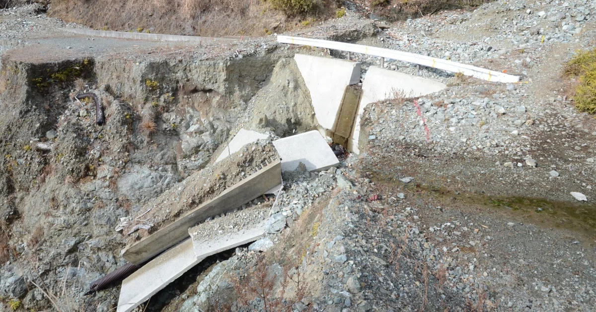 [Forest Road Collapse] A 20-year construction period and over 2.5 ...