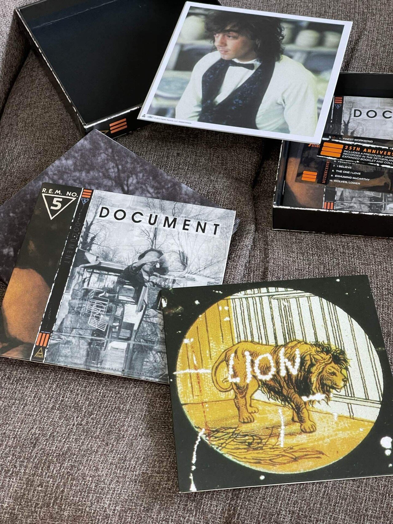 R.E.M. /Document 25th Anniversary Edition＜初回生産限定盤＞ https//tower.jp